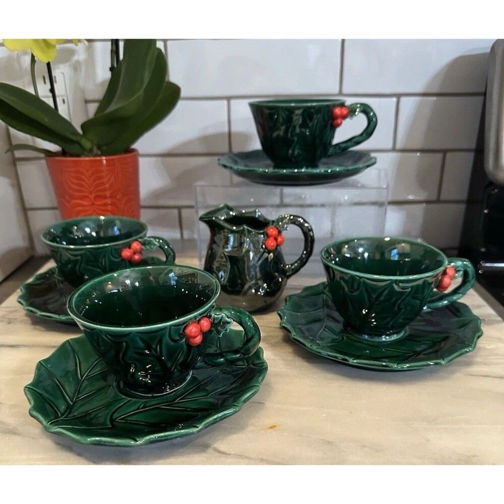 4 Sets Lefton Holly Berry Green and Red Christmas Cups and Saucers Creamer Read